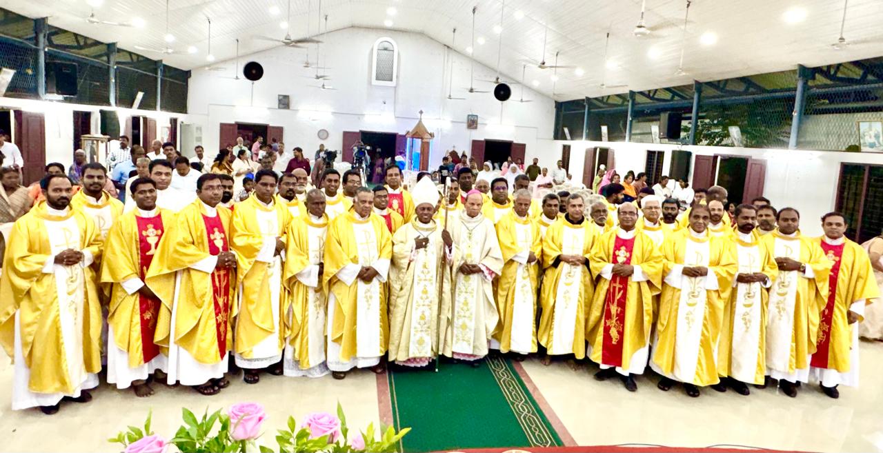 ബിഷപ്പ് സെല്വരാജന്റെ ആദ്യ ദിവ്യബലി കത്തീഡ്രല് പളളിയില്