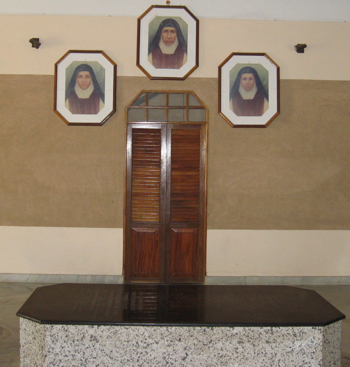 പുണ്യപ്രഭയോടെ, വാഴ്ത്തപ്പെട്ട പദവിയിലേക്ക്