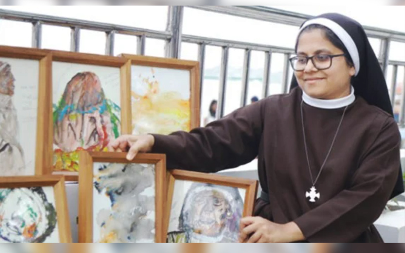 മലയാളി സന്യാസിനിയുടെ കലാസൃഷ്ടികൾ; കൊച്ചി – മുസിരിസ് ബിനാലെയിൽ