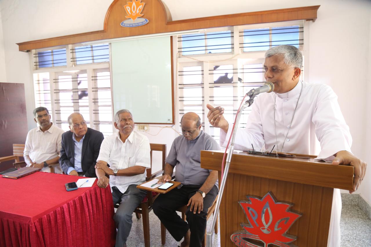 തീരജനത പ്രബുദ്ധരാകണം: ബിഷപ്പ് ഡോ. ജെയിംസ് ആനാപറമ്പിൽ