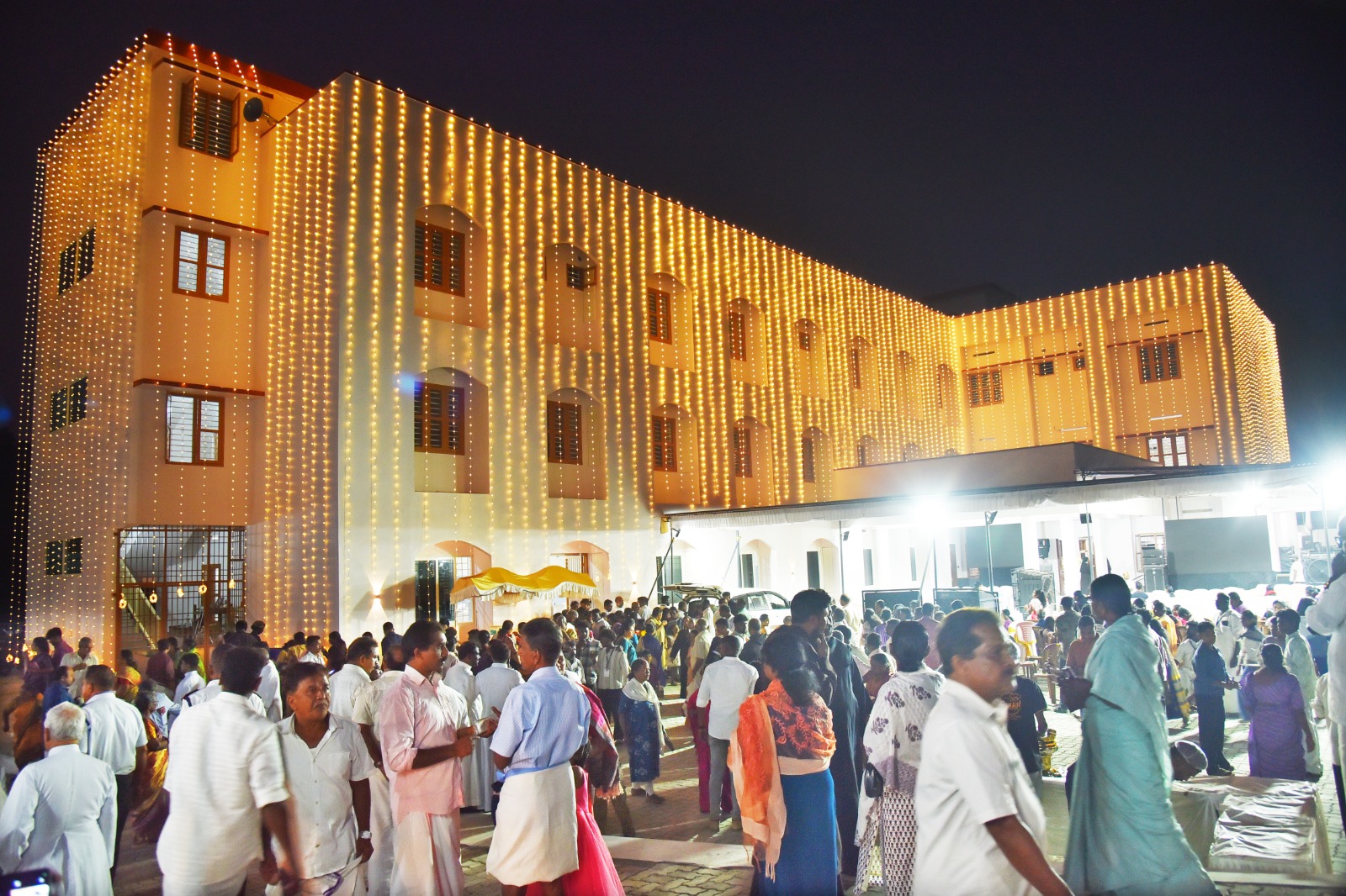 വിമലഹൃദയ സ്നേഹസദന് ആശീര്വദിച്ചു