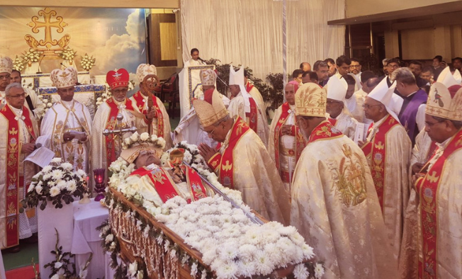 ബിഷപ്പ് ഡോമിനിക് കൊക്കാട്ടിന്റെ മൃതസംസ്കാര ശുശ്രൂഷകൾ നടത്തപ്പെട്ടു