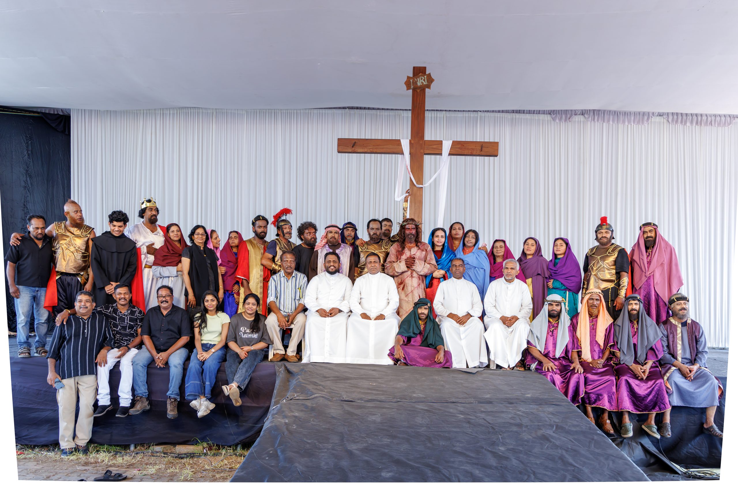 വിസ്മയകാഴ്ചയായി തൈക്കുടം KLCA ഒരുക്കിയ ഒമ്പതാം മണിക്കൂർ