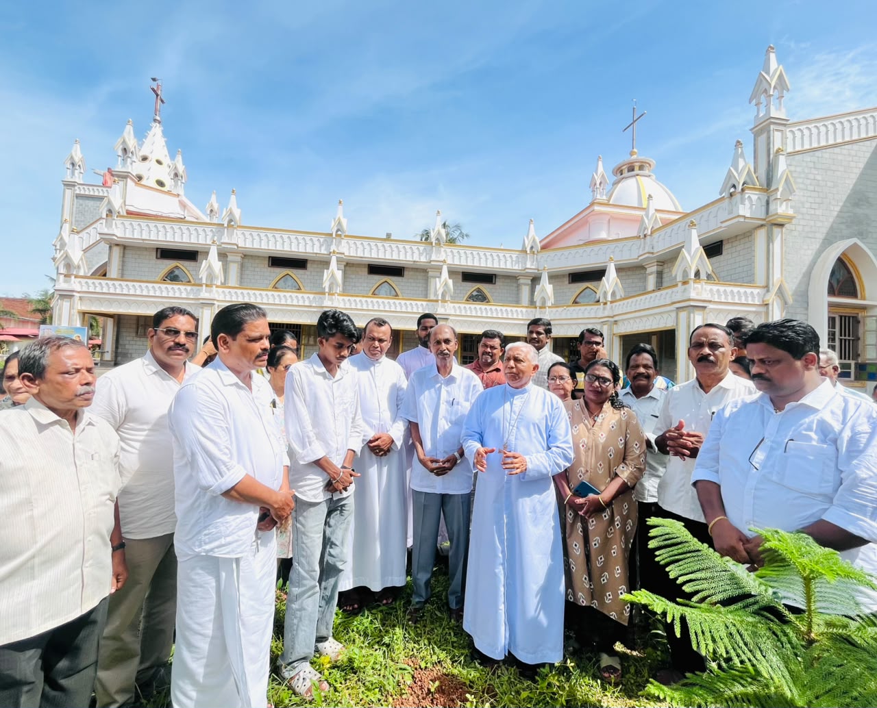 പരിസ്ഥിതി സംരക്ഷണത്തിൻ്റെ വക്താകളാവുക – ഡോ അലക്സ് വടക്കുംതല