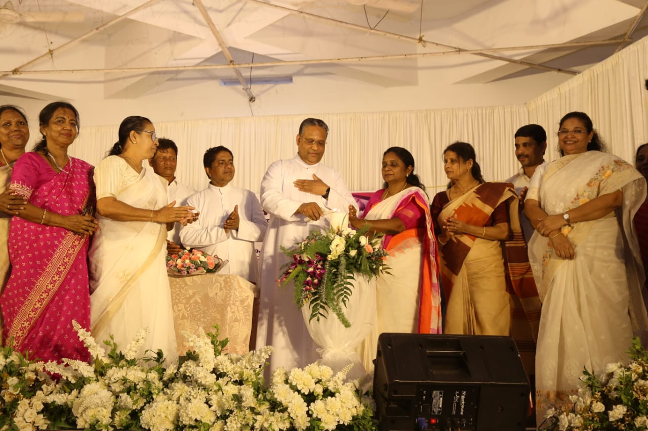 കെഎൽസിഡബ്ല്യുഎ വരാപ്പുഴ അതിരൂപതയുടെ പുതിയ ഭാരവാഹികൾ ചുമതലയേറ്റു