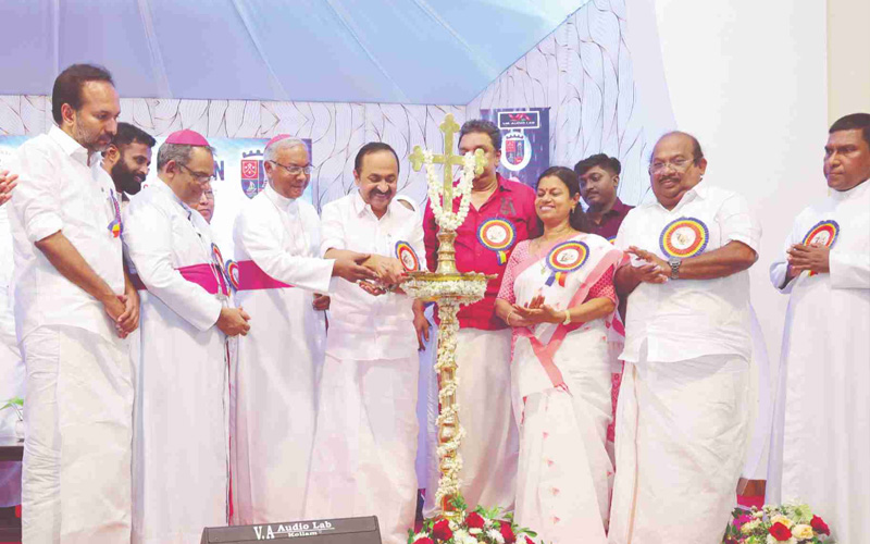 കേരളത്തിന്റെ സാമൂഹികവും സാംസ്കാരികവുമായ വളർച്ചയിൽ ക്രൈസ്തവ മിഷ്ണറിമാർ വഹിച്ച പങ്ക് നിർണായകമാണെന്ന് മുഖ്യമന്ത്രി വി.ഡി. സതീശൻ