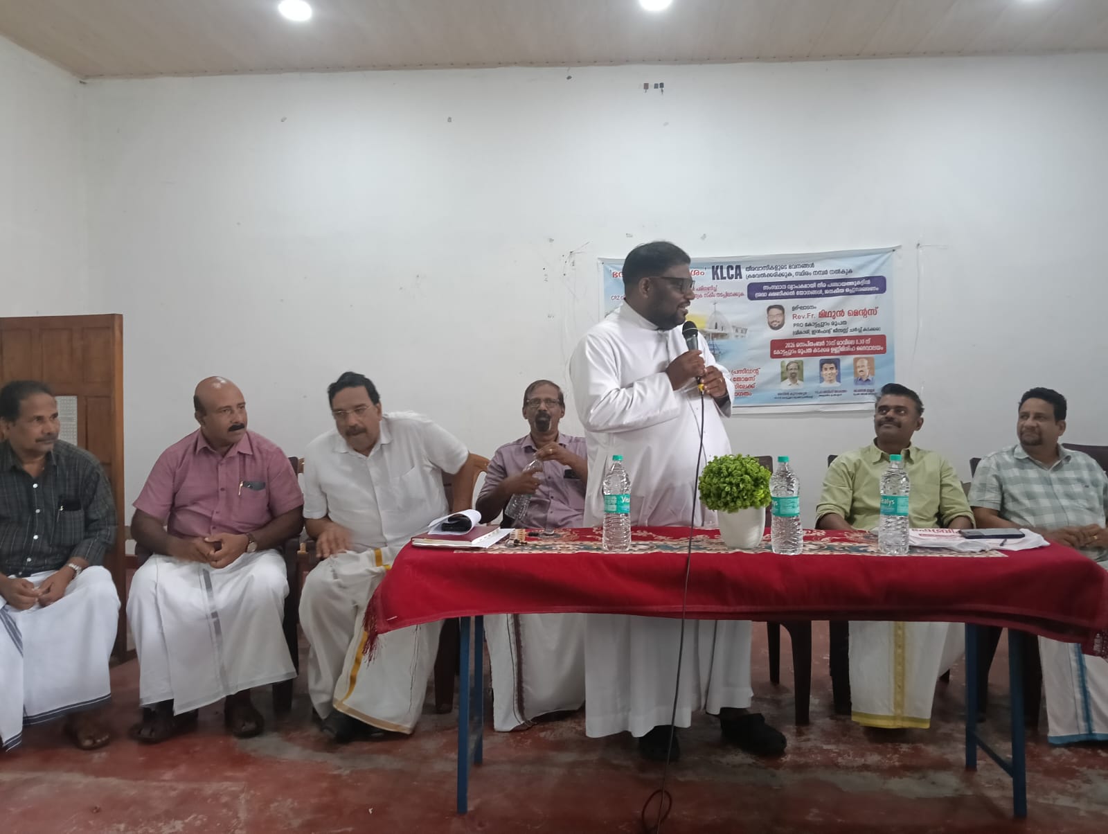 സി.ആർ.ഇസഡ്: തീരദേശവാസികളുടെ വീടുകൾ ക്രമവൽക്കരിക്കണംശ്രദ്ധക്ഷണിക്കൽ സമ്മേളനങ്ങൾക്കും ജനകീയ ഒപ്പുശേഖരണത്തിനും തുടക്കം