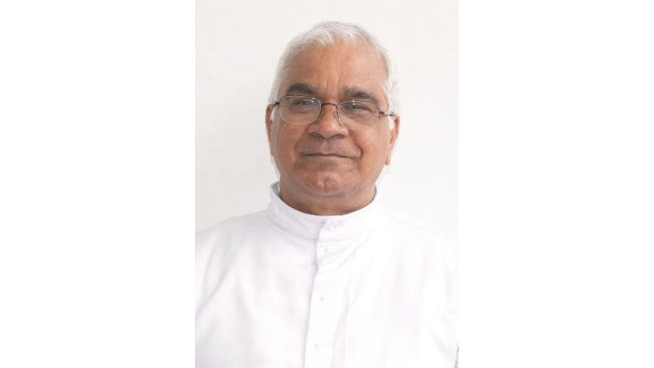 അയർലണ്ടിൽ ഹോളിക്രോസ് വൈദികൻ ഫാ. ഇമ്മാനുവൽ കല്ലറയ്ക്കൽ അന്തരിച്ചു