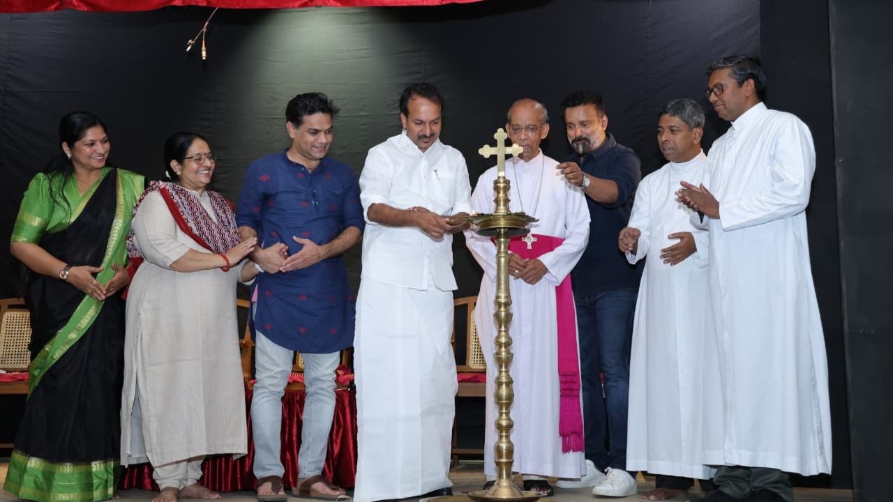 നാടകമേഖലയ്ക്ക് സർക്കാർ സാമ്പത്തിക പിന്തുണ നൽകും: മന്ത്രി പി. സി. വിഷ്ണുനാഥ്