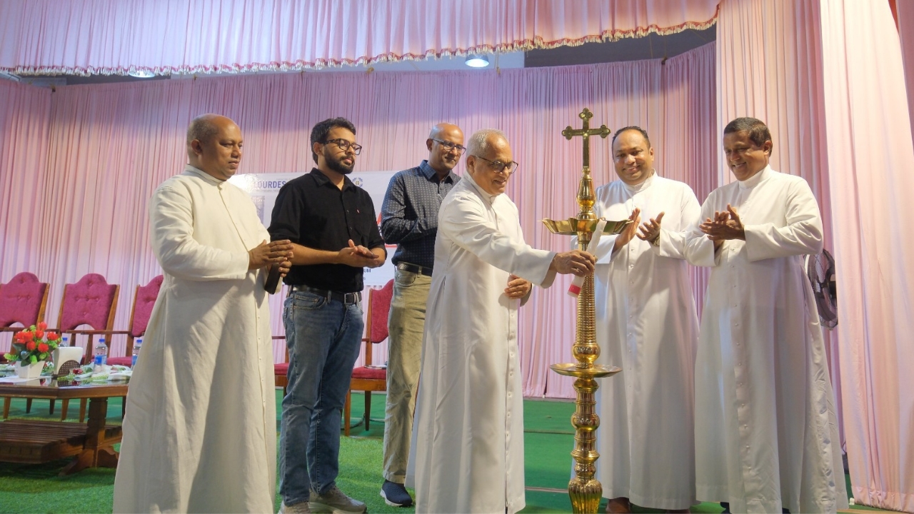 ലൂർദ്ദ് ആശുപത്രിയിൽ ലോക സ്ട്രോക്ക് ദിനാചരണം സംഘടിപ്പിച്ചു