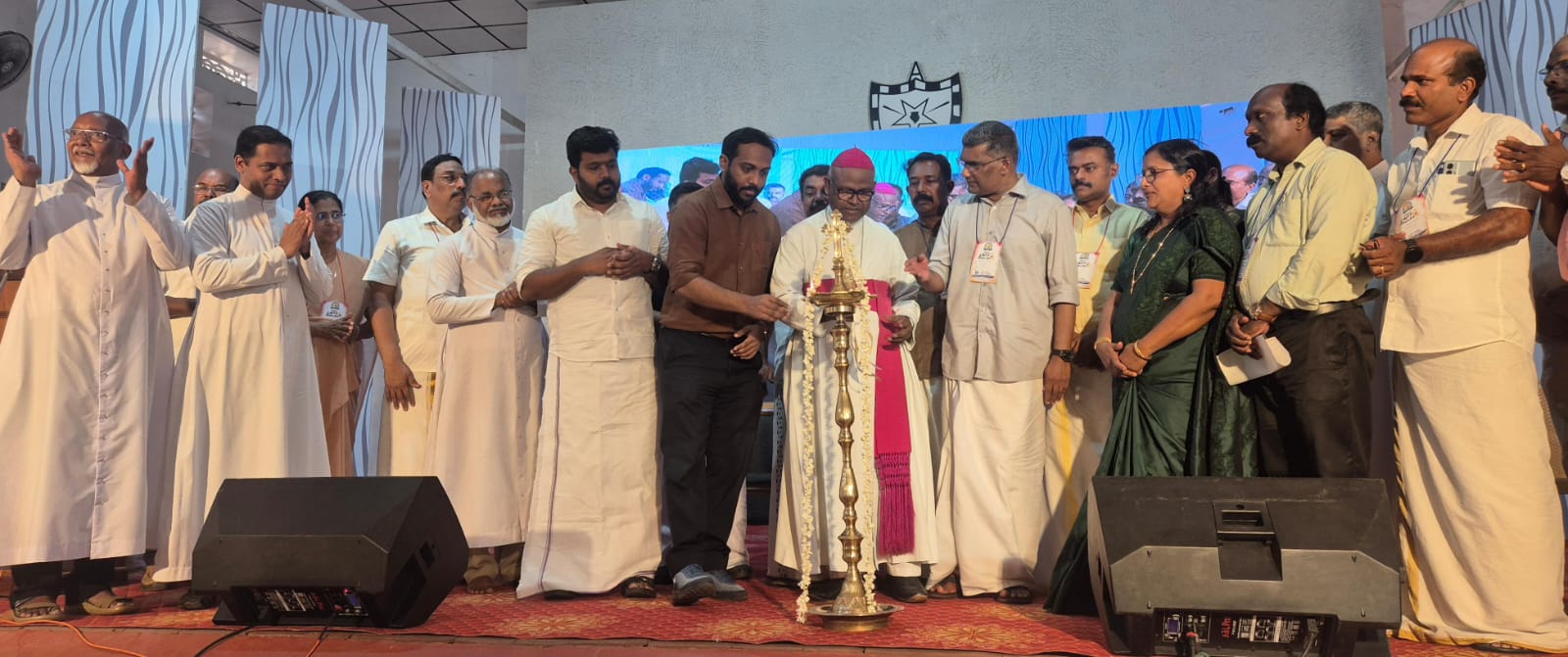 കെആർഎൽസിസി സിൽവർ ജൂബിലി ലെയിറ്റി കോൺക്ലേവിന് തുടക്കമായി